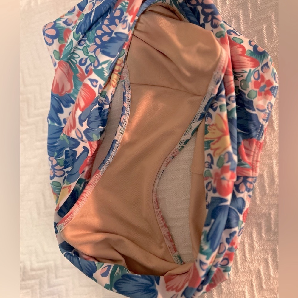 Faithfull The Brand / Revolve Chaumont Bikini Bottoms in Jemima Floral Size M - Picture 4 of 7